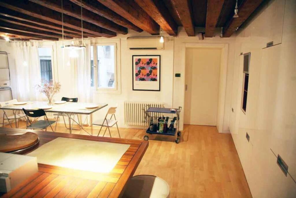 Bellissimo Appartamento In Palazzo Storico 베니스 외부 사진