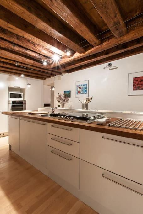 Bellissimo Appartamento In Palazzo Storico 베니스 외부 사진